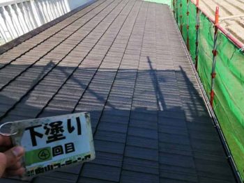 兵庫県　南あわじ市　屋根　塗装　下塗り　4回目