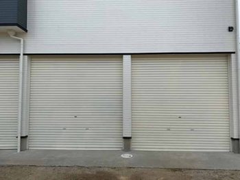 兵庫県　南あわじ市　施工後　シャッター
