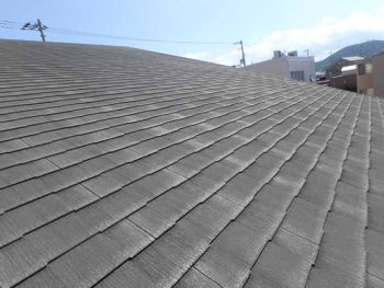 徳島県　城東町　病院　施工前　屋根　劣化