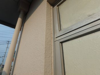 徳島県　中島田町　施工前　壁面　汚れ