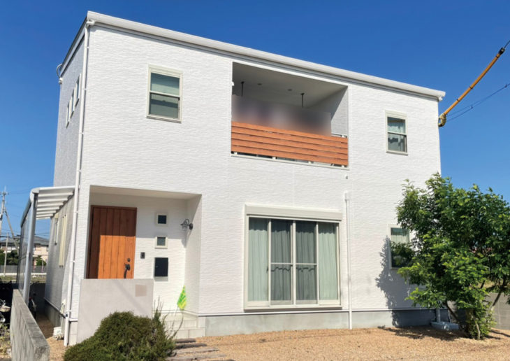   外壁塗装をするとテカテカした仕上がりになってしまうのでは？