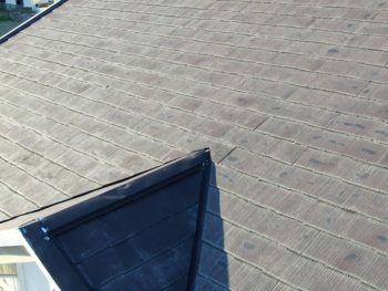 屋根　カラーベスト　瓦割れ　株式会社中山コーティング