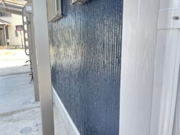 ボンフロン　外壁　艶　アクセントカラー