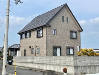 樋　シャッターBOX　外壁全景　破風