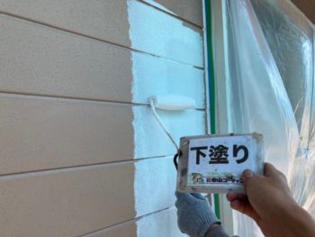 下地調整　下塗り　中塗り　上塗り　材料