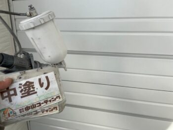 シャッター　塗装　ケレン　鉄部