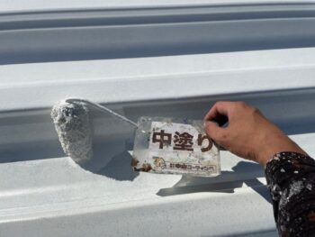 外壁 中塗り 下塗り 上塗り 材料