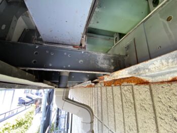 断熱材 錆 修繕 養生 軒天