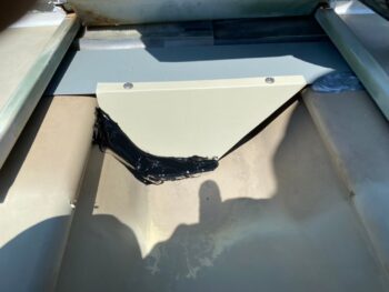 軒天 屋根 雨水 板金 修繕