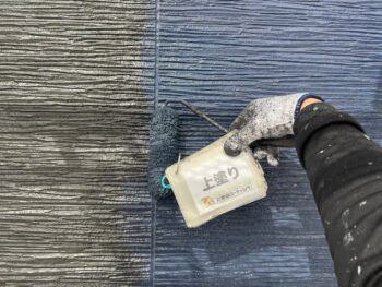 パテ　下塗り　中塗り　上塗り　養生