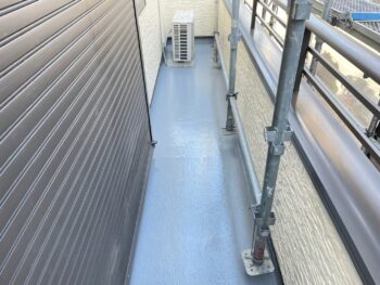 清掃　下塗り　防水　トップ　ケレン