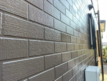 樋 帯板金 外壁 完工 戸袋 ガルバ