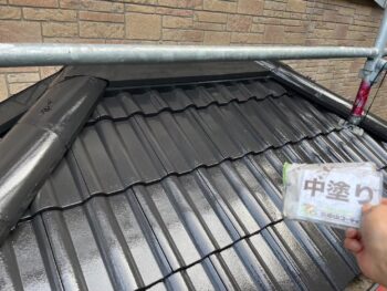 屋根 下塗り 中塗り 洗浄 上塗り