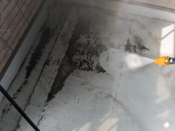 屋根 外壁 軒天 洗浄 雨樋 防水 塀 土間