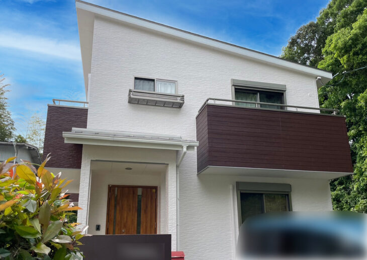   徳島市上八万町「苔や汚れに強い塗料」色褪せもしにくく長期維持の外壁塗装AGC