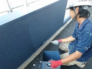 外壁塗装　アパート改修工事　徳島市　中山コーティング　　手塗り