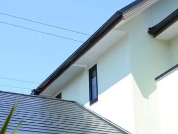 徳島　外壁塗装　中山コーティング　塗り分け　屋根塗装