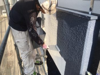 外壁塗装　アパート改修工事　手塗り　徳島市　中山コーティング