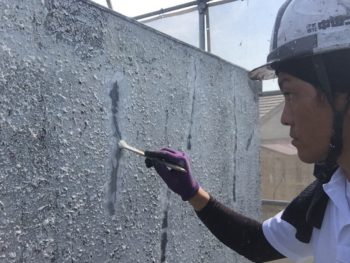 アパート改修工事　徳島市　クラック処理　中山コーティング　外壁塗装