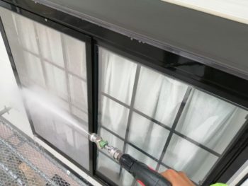 徳島　沖洲　洗浄　窓