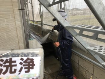 徳島県　小松島市　高圧洗浄　ウッドデッキ