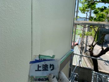 徳島県　外壁　上部　塗装後　上塗り