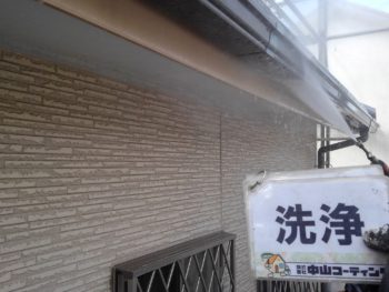 徳島県　鳴門市　高圧洗浄　雨樋