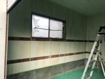 徳島県　川内町　室内塗装　施工前　左側