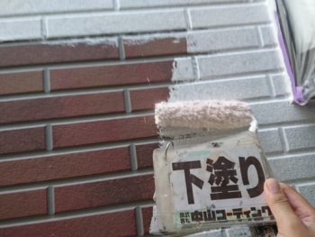 徳島県　南矢三町　外壁　塗装　サイディング　下塗り