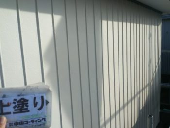 徳島県　矢三町　外壁　塗装後　板金　上塗り
