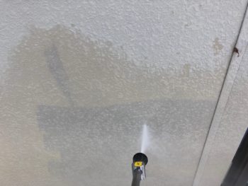 徳島県　阿南市　高圧洗浄　外壁　チョーキング