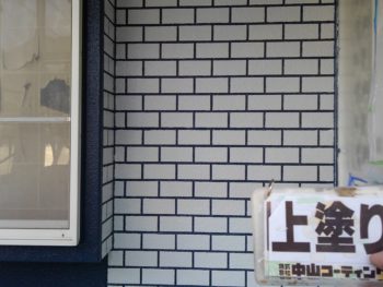 徳島県　大原町　外壁　塗装　玄関