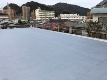徳島県　沖洲町　防水塗装後　屋上　上塗り
