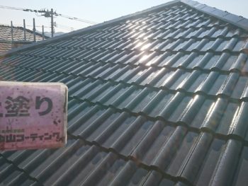 徳島県　小松島市　屋根　塗装後　上塗り