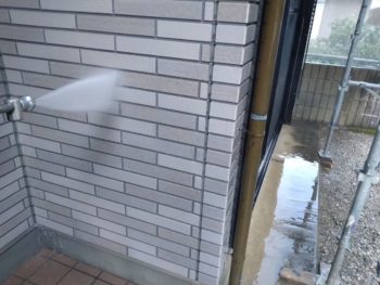 徳島　塗装　外壁　洗浄