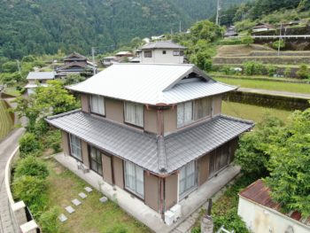 徳島県で屋根の葺き替えは雨漏り心配なしの中山コーティング【確実な施工　確かな技術】