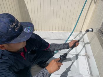 雨漏り鑑定士は診断・調査も行います