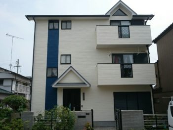 徳島県小松島市　三階建て住宅の屋根ガイナ　外壁無機塗装