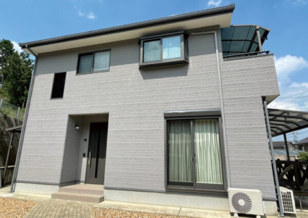 吉野川市鴨島町　近隣でも評判の良い塗装会社に依頼しました。