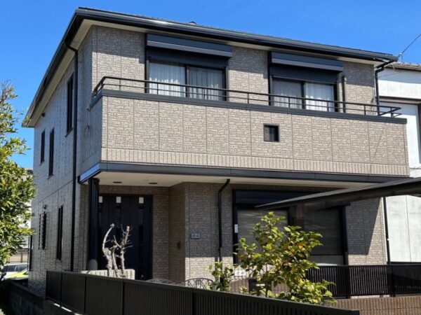 徳島市　大和ハウスリフォーム　塗装工事　ＷＢ多彩工法仕上げ