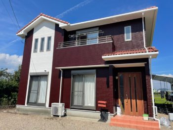 徳島県小松島市　新築時に出来なかった外壁色を塗替えで納得の仕上がり