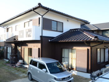 徳島県板野郡北島町　ブラウン色とホワイト色の外壁塗装Ｈ様