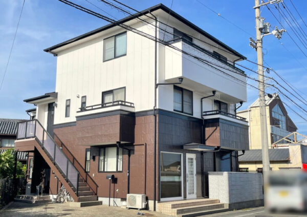 親が亡くなってから初めての外壁工事。信頼できる業者を探して中山コーティング。徳島市八万町