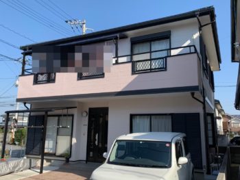 ナノコンポジットF艶消し耐久塗料で施工しました。