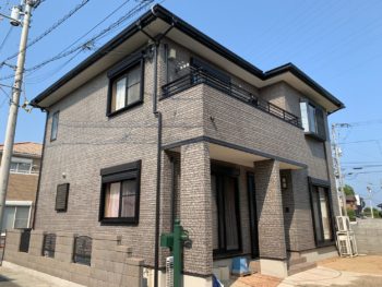徳島市国府町　AGCボンフロンGTで多彩模様塗装　施工例