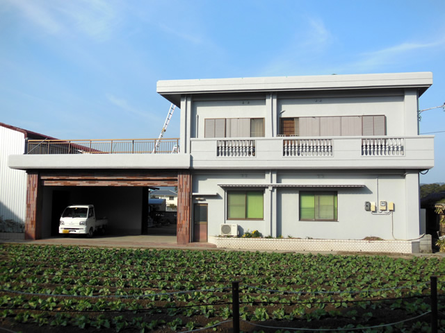 兵庫県南あわじ市市徳長　長持ち外壁塗装でお家を保護