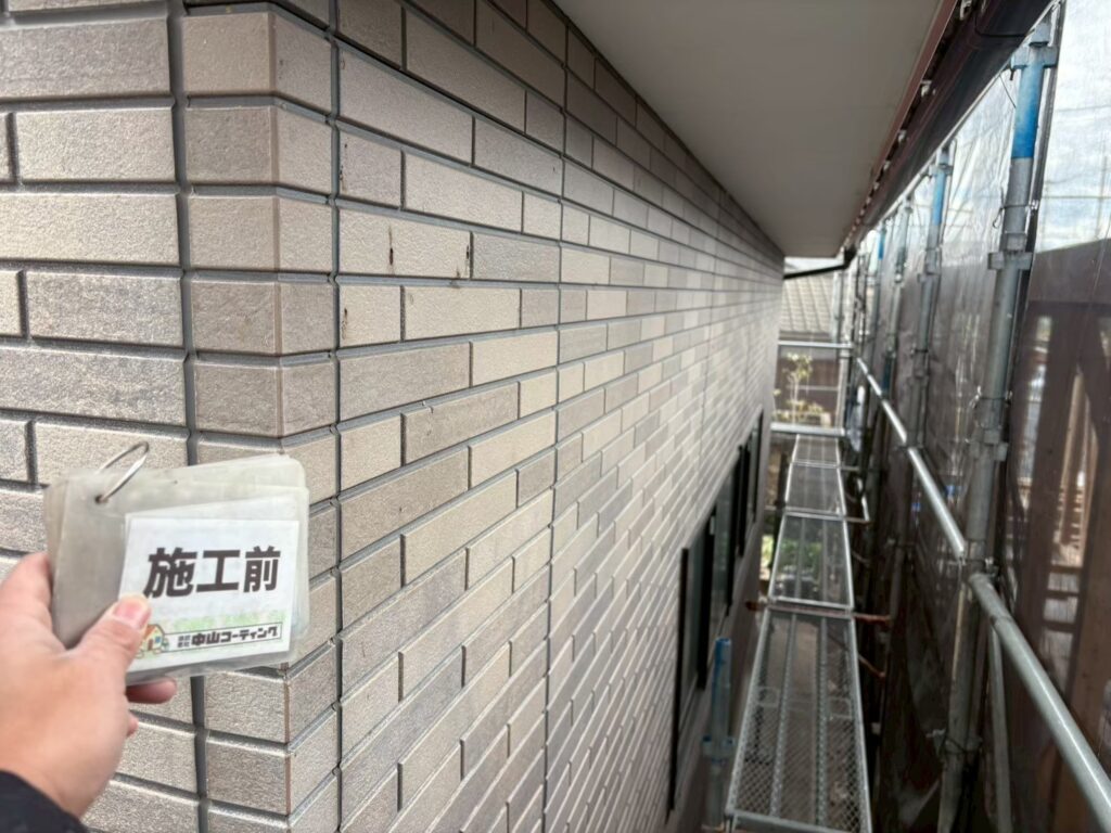 洗浄前の壁面の状態です。