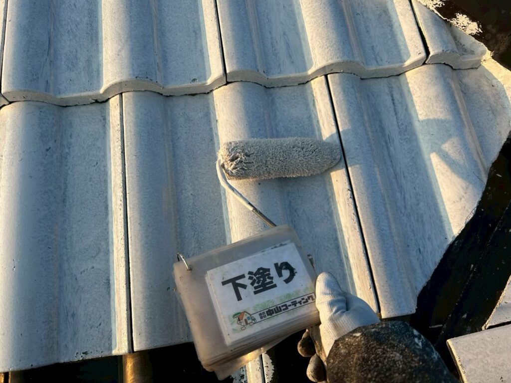 下塗り開始です