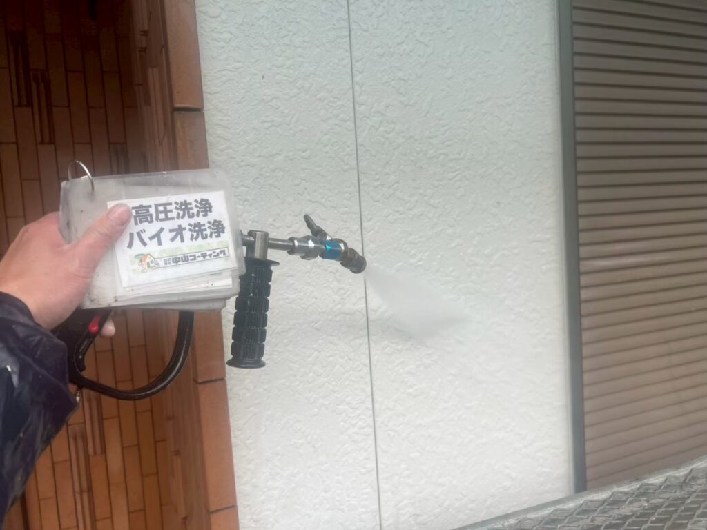高圧洗浄・バイオ洗浄を行っています