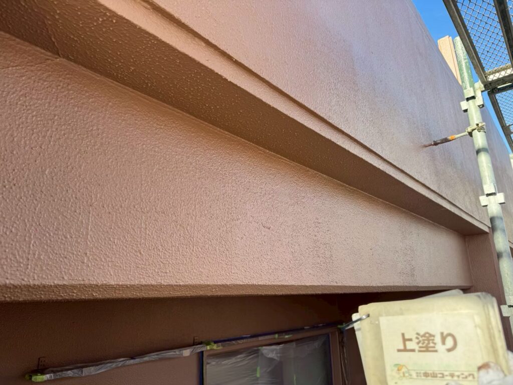外壁の上塗りが完了しました